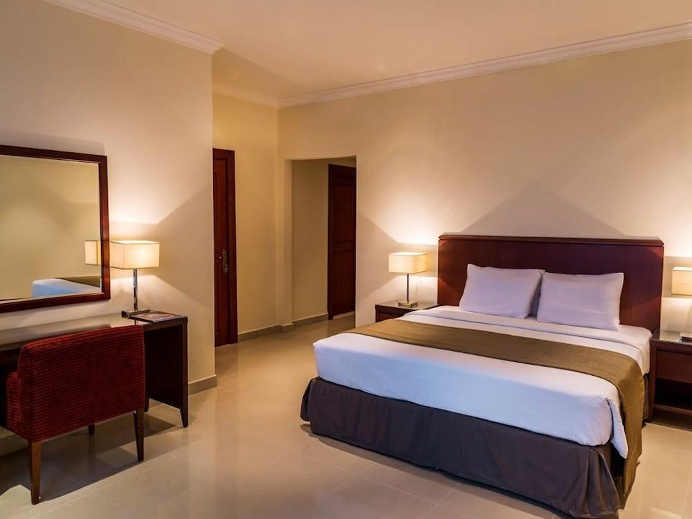 Sedra Arjaan By Rotana Aparthotel Doha Exteriör bild
