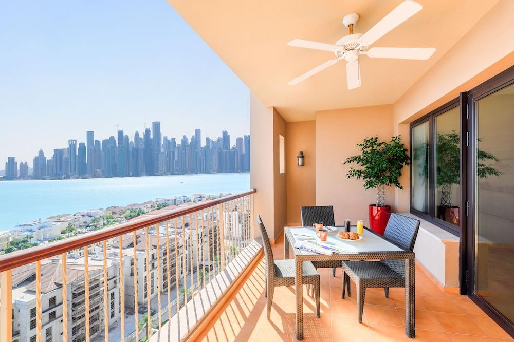 Sedra Arjaan By Rotana Aparthotel Doha Exteriör bild