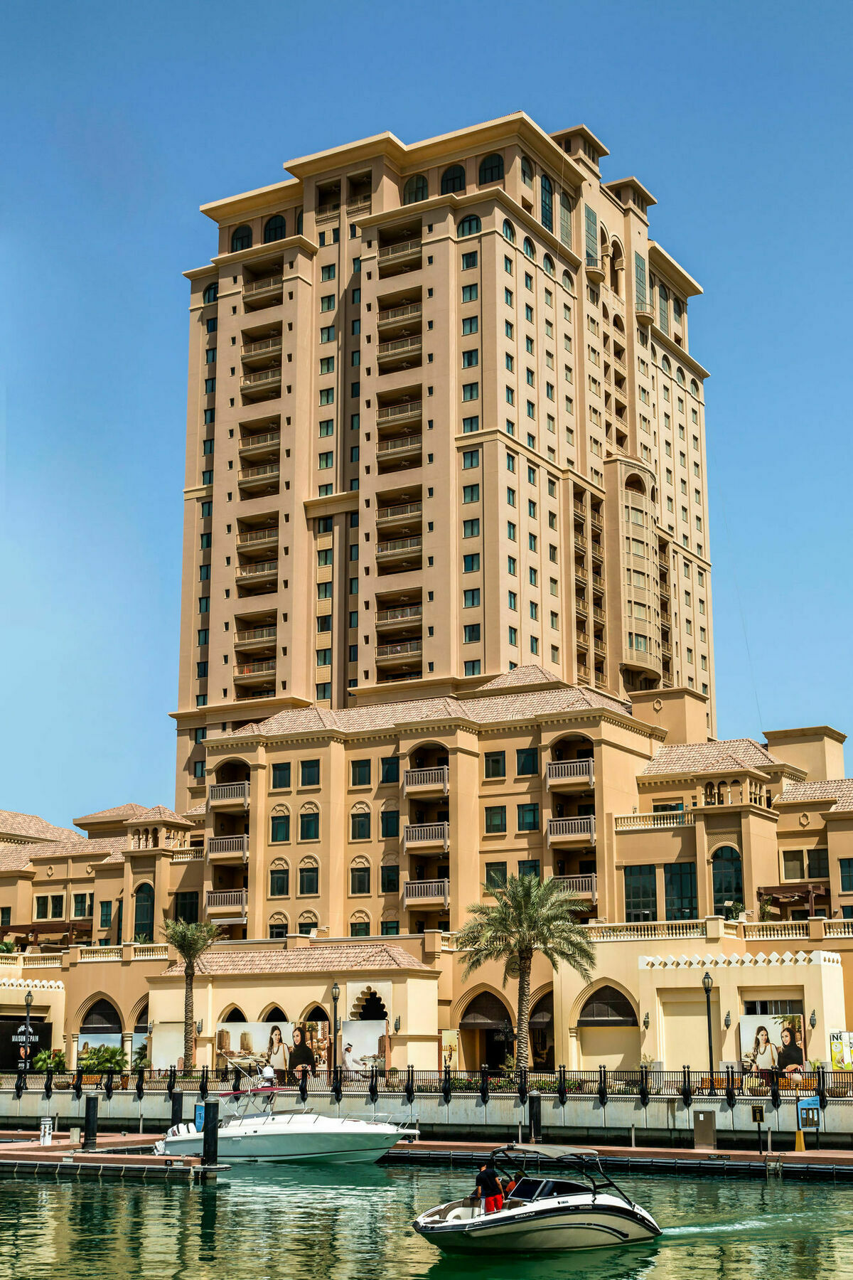 Sedra Arjaan By Rotana Aparthotel Doha Exteriör bild