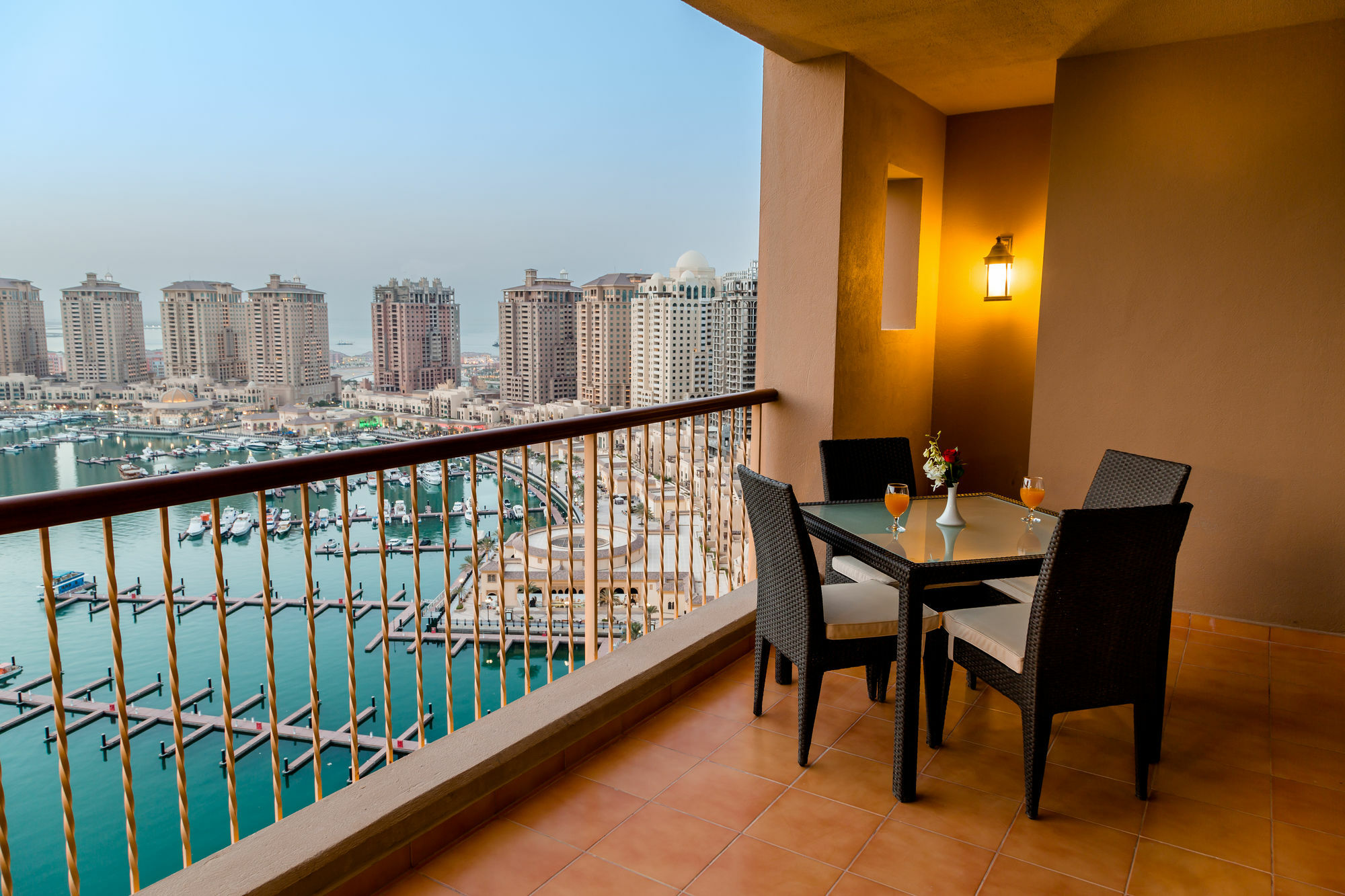 Sedra Arjaan By Rotana Aparthotel Doha Exteriör bild