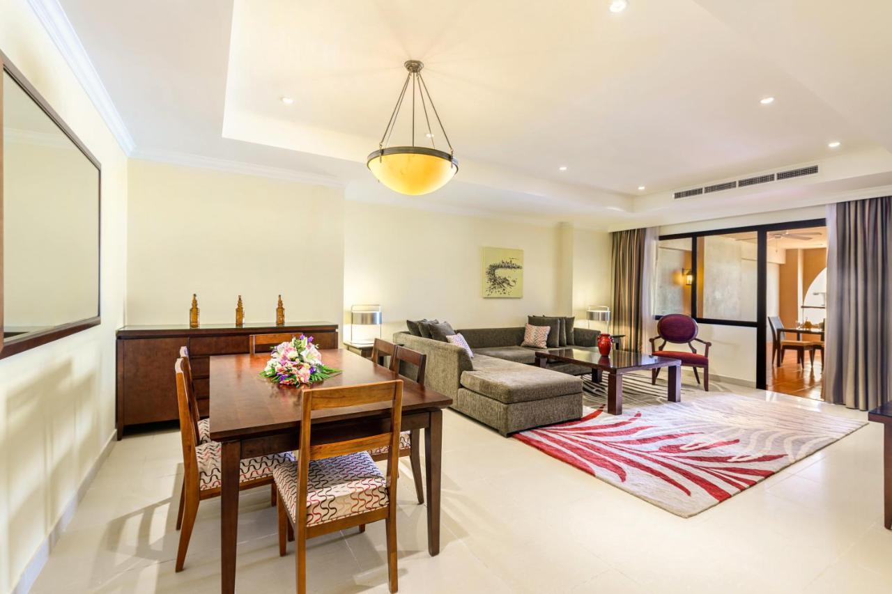 Sedra Arjaan By Rotana Aparthotel Doha Exteriör bild
